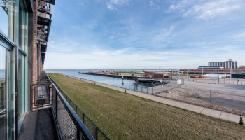 401 Shoreline Drive, Sandusky, 44870, 1 Bedroom Bedrooms, ,1 BathroomBathrooms,Residential,For Sale,Shoreline,20254631