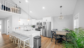 545 Lakeshore Drive, Port Clinton, 43452, 3 Bedrooms Bedrooms, ,2 BathroomsBathrooms,Residential,For Sale,Lakeshore,20254632