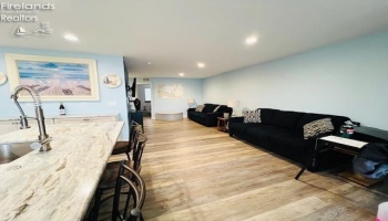 1661 Windward, Port Clinton, 43452, 1 Bedroom Bedrooms, ,1 BathroomBathrooms,Residential,For Sale,Windward,20254594