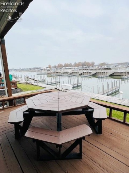 1661 Windward, Port Clinton, 43452, 1 Bedroom Bedrooms, ,1 BathroomBathrooms,Residential,For Sale,Windward,20254594