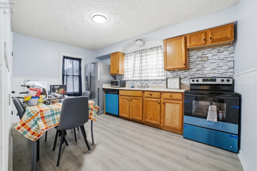 360 Central, Mansfield, 44905, 3 Bedrooms Bedrooms, ,1 BathroomBathrooms,Residential,For Sale,Central,20254637