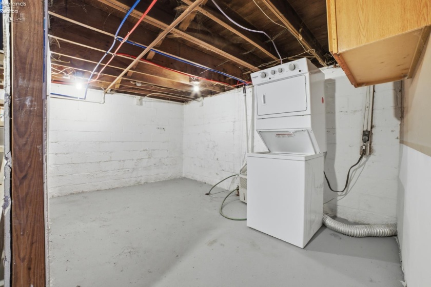 360 Central, Mansfield, 44905, 3 Bedrooms Bedrooms, ,1 BathroomBathrooms,Residential,For Sale,Central,20254637