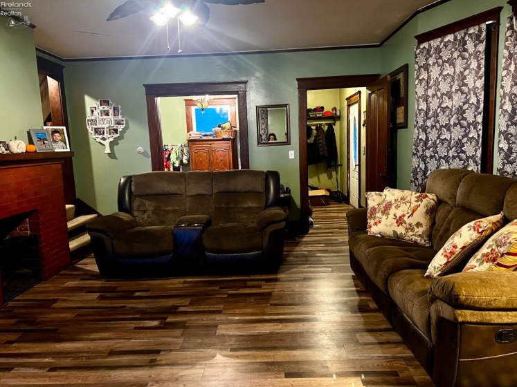 331 McDonough Street, Sandusky, 44870, 4 Bedrooms Bedrooms, ,2 BathroomsBathrooms,Residential,For Sale,McDonough,20254638