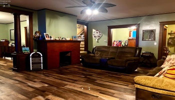 331 McDonough Street, Sandusky, 44870, 4 Bedrooms Bedrooms, ,2 BathroomsBathrooms,Residential,For Sale,McDonough,20254638 331 McDonough Street, Sandusky, 44870, 4 Bedrooms Bedrooms, ,2 BathroomsBathrooms,Residential,For Sale,McDonough,20254638