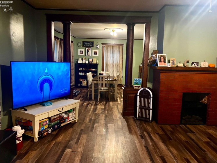 331 McDonough Street, Sandusky, 44870, 4 Bedrooms Bedrooms, ,2 BathroomsBathrooms,Residential,For Sale,McDonough,20254638