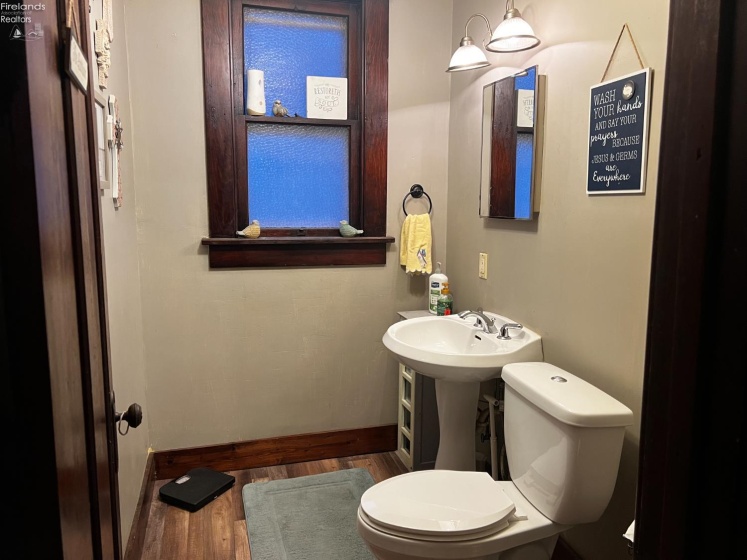 331 McDonough Street, Sandusky, 44870, 4 Bedrooms Bedrooms, ,2 BathroomsBathrooms,Residential,For Sale,McDonough,20254638