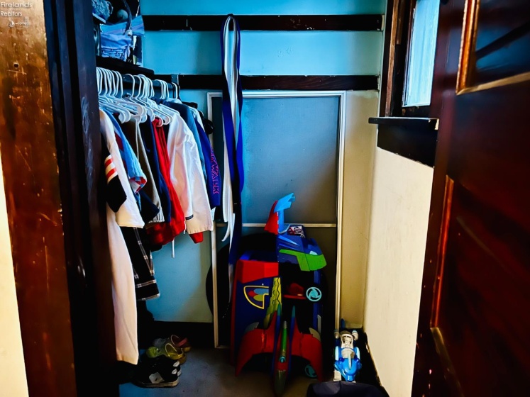 331 McDonough Street, Sandusky, 44870, 4 Bedrooms Bedrooms, ,2 BathroomsBathrooms,Residential,For Sale,McDonough,20254638