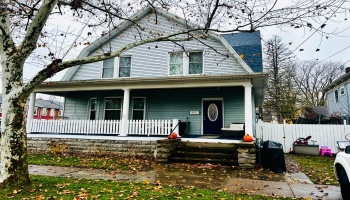 331 McDonough Street, Sandusky, 44870, 4 Bedrooms Bedrooms, ,2 BathroomsBathrooms,Residential,For Sale,McDonough,20254638 331 McDonough Street, Sandusky, 44870, 4 Bedrooms Bedrooms, ,2 BathroomsBathrooms,Residential,For Sale,McDonough,20254638