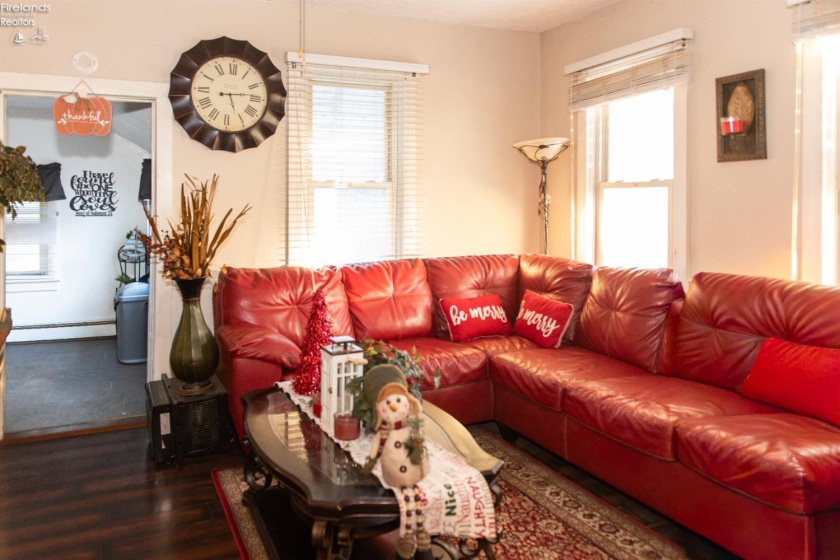 1330 Clinton Street, Sandusky, 44870, 4 Bedrooms Bedrooms, ,3 BathroomsBathrooms,Residential,For Sale,Clinton,20254626