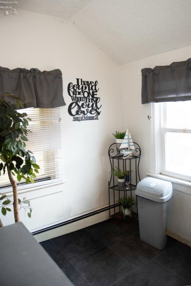 1330 Clinton Street, Sandusky, 44870, 4 Bedrooms Bedrooms, ,3 BathroomsBathrooms,Residential,For Sale,Clinton,20254626