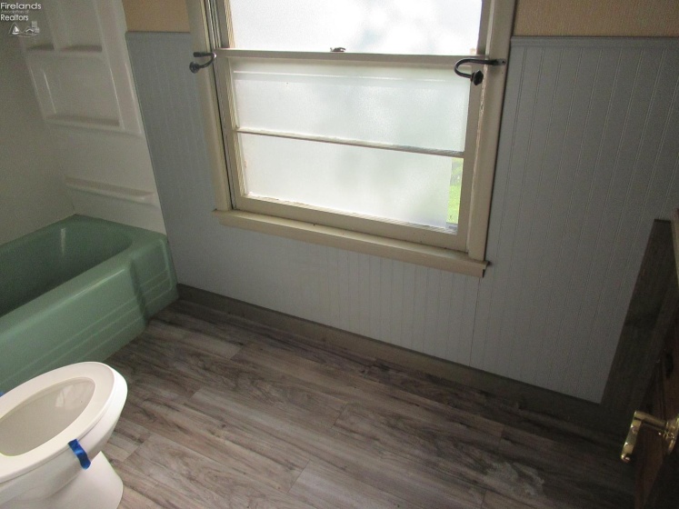 710 Ash Street, Willard, 44890, 5 Bedrooms Bedrooms, ,3 BathroomsBathrooms,Residential,For Sale,Ash,20254260