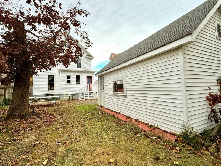 1604 Central Avenue, Sandusky, 44870, 4 Bedrooms Bedrooms, ,2 BathroomsBathrooms,Residential,For Sale,Central,20254382