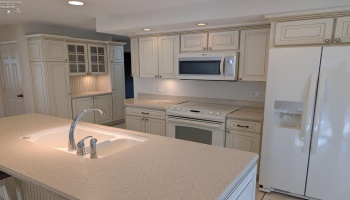 807 Harrison Street, Port Clinton, 43452, 4 Bedrooms Bedrooms, ,3 BathroomsBathrooms,Residential,For Sale,Harrison,20252412 807 Harrison Street, Port Clinton, 43452, 4 Bedrooms Bedrooms, ,3 BathroomsBathrooms,Residential,For Sale,Harrison,20252412