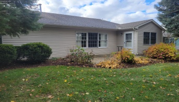 2201 Westwind Drive, Sandusky, 44870, 3 Bedrooms Bedrooms, ,2 BathroomsBathrooms,Residential,For Sale,Westwind,20254415 2201 Westwind Drive, Sandusky, 44870, 3 Bedrooms Bedrooms, ,2 BathroomsBathrooms,Residential,For Sale,Westwind,20254415