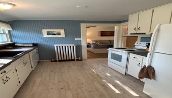 132 4th, Lakeside, 43440, 5 Bedrooms Bedrooms, ,3 BathroomsBathrooms,Residential,For Sale,4th,20253449 132 4th, Lakeside, 43440, 5 Bedrooms Bedrooms, ,3 BathroomsBathrooms,Residential,For Sale,4th,20253449