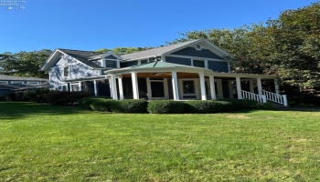 132 4th, Lakeside, 43440, 5 Bedrooms Bedrooms, ,3 BathroomsBathrooms,Residential,For Sale,4th,20253449 132 4th, Lakeside, 43440, 5 Bedrooms Bedrooms, ,3 BathroomsBathrooms,Residential,For Sale,4th,20253449