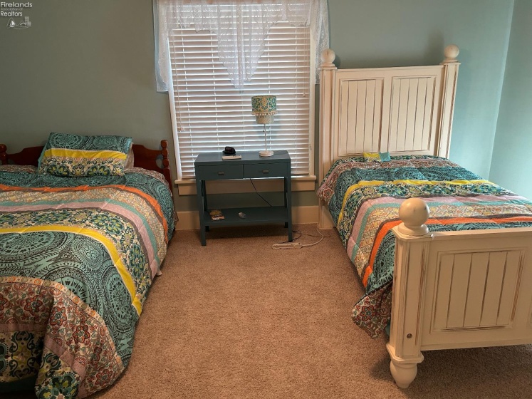 132 4th, Lakeside, 43440, 5 Bedrooms Bedrooms, ,3 BathroomsBathrooms,Residential,For Sale,4th,20253449