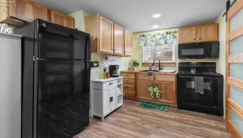 1123 Huntington Avenue, Sandusky, 44870, 2 Bedrooms Bedrooms, ,1 BathroomBathrooms,Residential,For Sale,Huntington,20254561 1123 Huntington Avenue, Sandusky, 44870, 2 Bedrooms Bedrooms, ,1 BathroomBathrooms,Residential,For Sale,Huntington,20254561