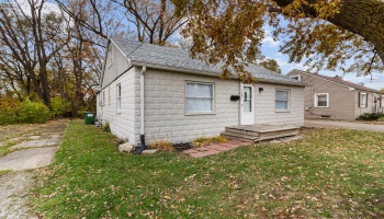 1123 Huntington Avenue, Sandusky, 44870, 2 Bedrooms Bedrooms, ,1 BathroomBathrooms,Residential,For Sale,Huntington,20254561 1123 Huntington Avenue, Sandusky, 44870, 2 Bedrooms Bedrooms, ,1 BathroomBathrooms,Residential,For Sale,Huntington,20254561