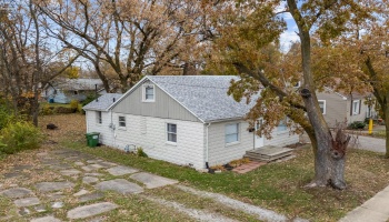 1123 Huntington Avenue, Sandusky, 44870, 2 Bedrooms Bedrooms, ,1 BathroomBathrooms,Residential,For Sale,Huntington,20254561 1123 Huntington Avenue, Sandusky, 44870, 2 Bedrooms Bedrooms, ,1 BathroomBathrooms,Residential,For Sale,Huntington,20254561