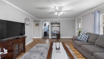 1123 Huntington Avenue, Sandusky, 44870, 2 Bedrooms Bedrooms, ,1 BathroomBathrooms,Residential,For Sale,Huntington,20254561 1123 Huntington Avenue, Sandusky, 44870, 2 Bedrooms Bedrooms, ,1 BathroomBathrooms,Residential,For Sale,Huntington,20254561