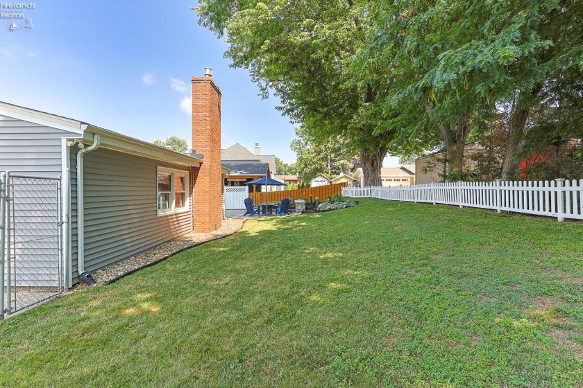 1602 WILLOW DR, Sandusky, 44870, 3 Bedrooms Bedrooms, ,3 BathroomsBathrooms,Residential,For Sale,WILLOW DR,20252573