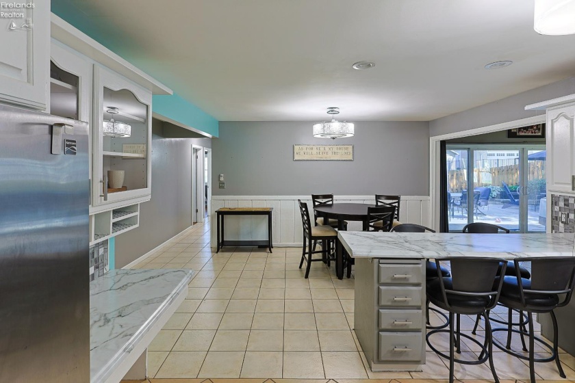 1602 WILLOW DR, Sandusky, 44870, 3 Bedrooms Bedrooms, ,3 BathroomsBathrooms,Residential,For Sale,WILLOW DR,20252573