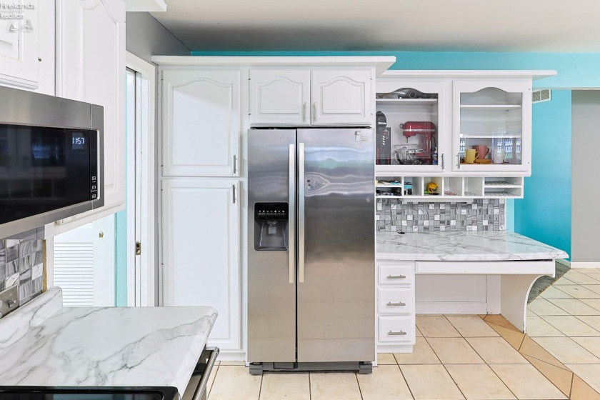 1602 WILLOW DR, Sandusky, 44870, 3 Bedrooms Bedrooms, ,3 BathroomsBathrooms,Residential,For Sale,WILLOW DR,20252573