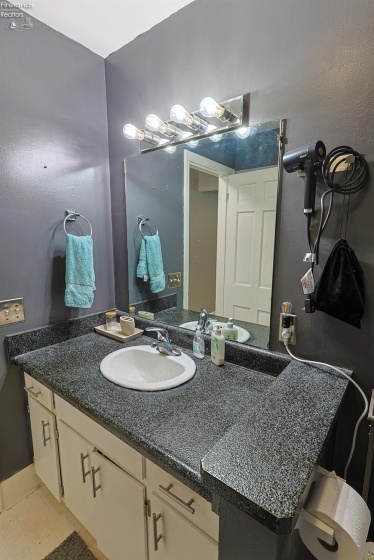 1602 WILLOW DR, Sandusky, 44870, 3 Bedrooms Bedrooms, ,3 BathroomsBathrooms,Residential,For Sale,WILLOW DR,20252573