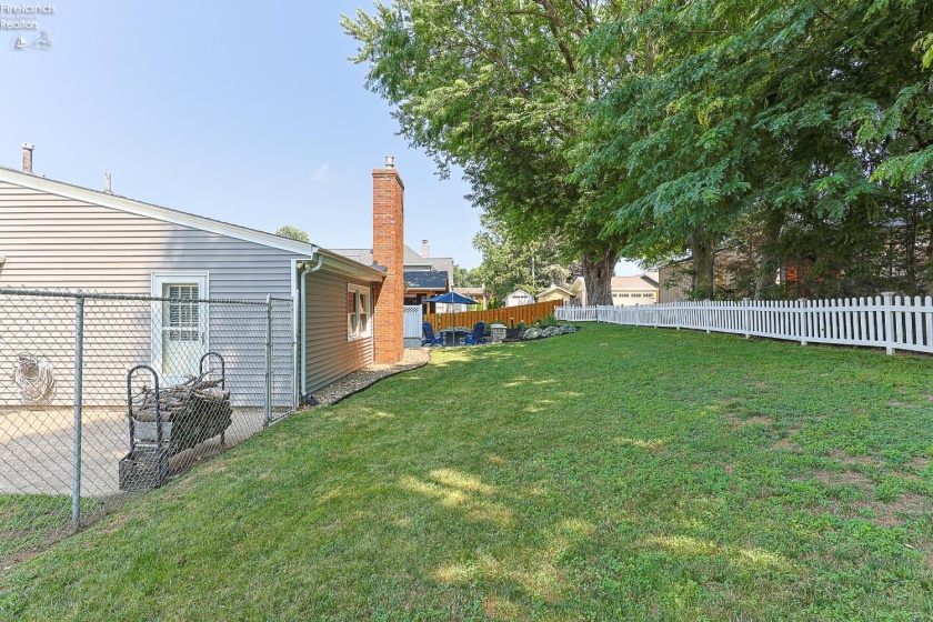 1602 WILLOW DR, Sandusky, 44870, 3 Bedrooms Bedrooms, ,3 BathroomsBathrooms,Residential,For Sale,WILLOW DR,20252573