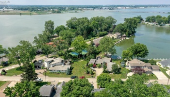 1602 WILLOW DR, Sandusky, 44870, 3 Bedrooms Bedrooms, ,3 BathroomsBathrooms,Residential,For Sale,WILLOW DR,20252573 1602 WILLOW DR, Sandusky, 44870, 3 Bedrooms Bedrooms, ,3 BathroomsBathrooms,Residential,For Sale,WILLOW DR,20252573