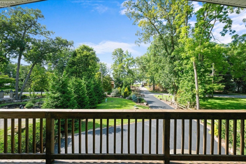 3175 Memorial Shoreway Drive, Marblehead, 43440, 3 Bedrooms Bedrooms, ,2 BathroomsBathrooms,Residential,For Sale,Memorial Shoreway,20253306