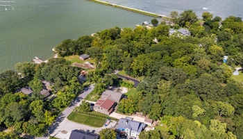 3175 Memorial Shoreway Drive, Marblehead, 43440, 3 Bedrooms Bedrooms, ,2 BathroomsBathrooms,Residential,For Sale,Memorial Shoreway,20253306