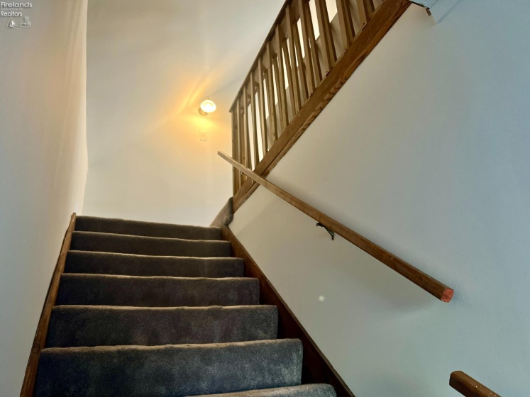 239 4th Avenue, Tiffin, 44883, 3 Bedrooms Bedrooms, ,2 BathroomsBathrooms,Residential,For Sale,4th,20253748