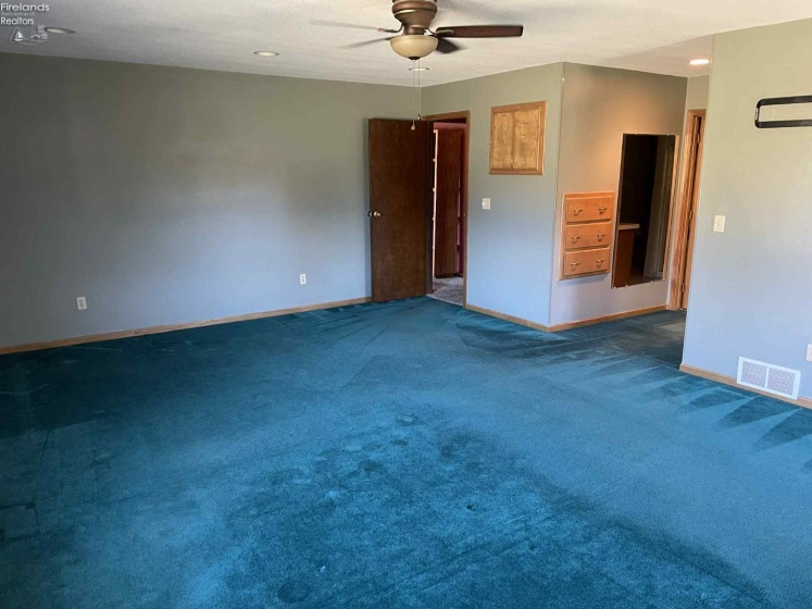 20240 Portage River South Road, Woodville, 43469, 3 Bedrooms Bedrooms, ,3 BathroomsBathrooms,Residential,For Sale,Portage River South,20254313