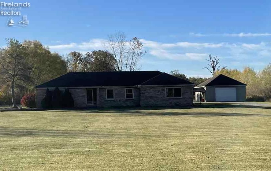 20240 Portage River South Road, Woodville, 43469, 3 Bedrooms Bedrooms, ,3 BathroomsBathrooms,Residential,For Sale,Portage River South,20254313