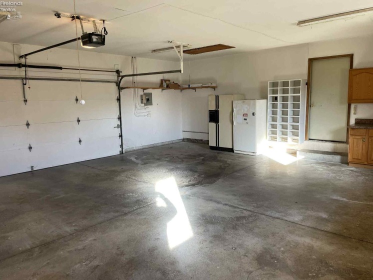 20240 Portage River South Road, Woodville, 43469, 3 Bedrooms Bedrooms, ,3 BathroomsBathrooms,Residential,For Sale,Portage River South,20254313