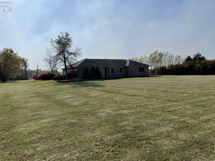 20240 Portage River South Road, Woodville, 43469, 3 Bedrooms Bedrooms, ,3 BathroomsBathrooms,Residential,For Sale,Portage River South,20254313