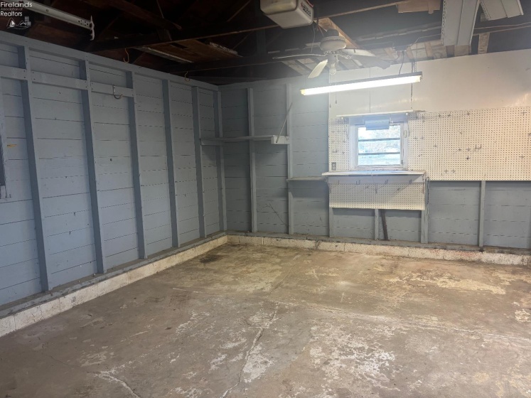 2242 Napoleon Road, Fremont, 43420, 4 Bedrooms Bedrooms, ,2 BathroomsBathrooms,Residential,For Sale,Napoleon,20254299