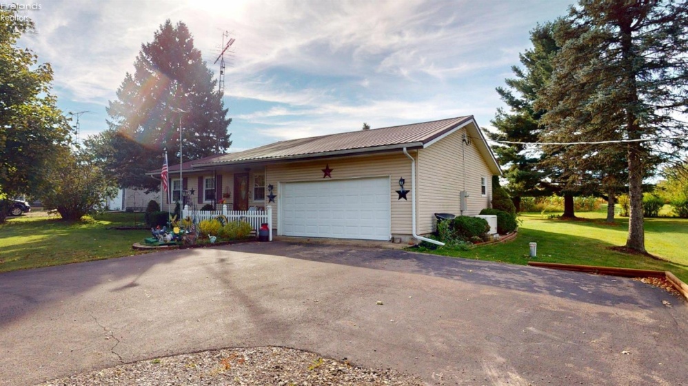 1981 Skinner Road, Plymouth, 44865, 3 Bedrooms Bedrooms, ,2 BathroomsBathrooms,Residential,For Sale,Skinner,20253965