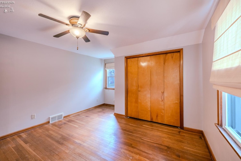 820 Devonshire Ave, Sheffield Lake, 44054, 3 Bedrooms Bedrooms, ,2 BathroomsBathrooms,Residential,For Sale,Devonshire Ave,20254597