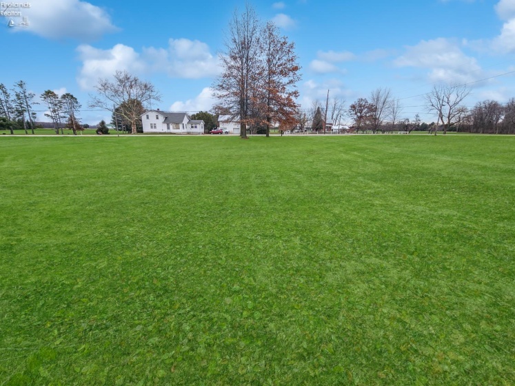 3883 County Road 183, Clyde, 43410, 3 Bedrooms Bedrooms, ,2 BathroomsBathrooms,Residential,For Sale,County Road 183,20254646