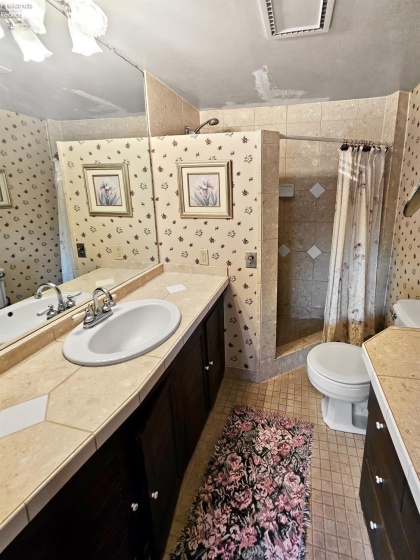 3883 County Road 183, Clyde, 43410, 3 Bedrooms Bedrooms, ,2 BathroomsBathrooms,Residential,For Sale,County Road 183,20254646