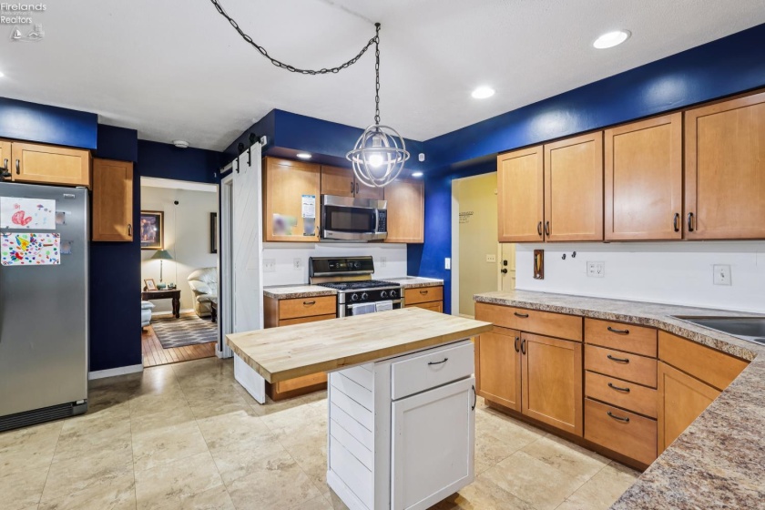 4611 Kingsley Circle, Sandusky, 44870, 3 Bedrooms Bedrooms, ,3 BathroomsBathrooms,Residential,For Sale,Kingsley,20254639