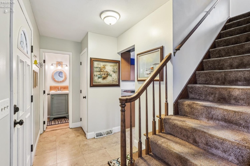 4611 Kingsley Circle, Sandusky, 44870, 3 Bedrooms Bedrooms, ,3 BathroomsBathrooms,Residential,For Sale,Kingsley,20254639