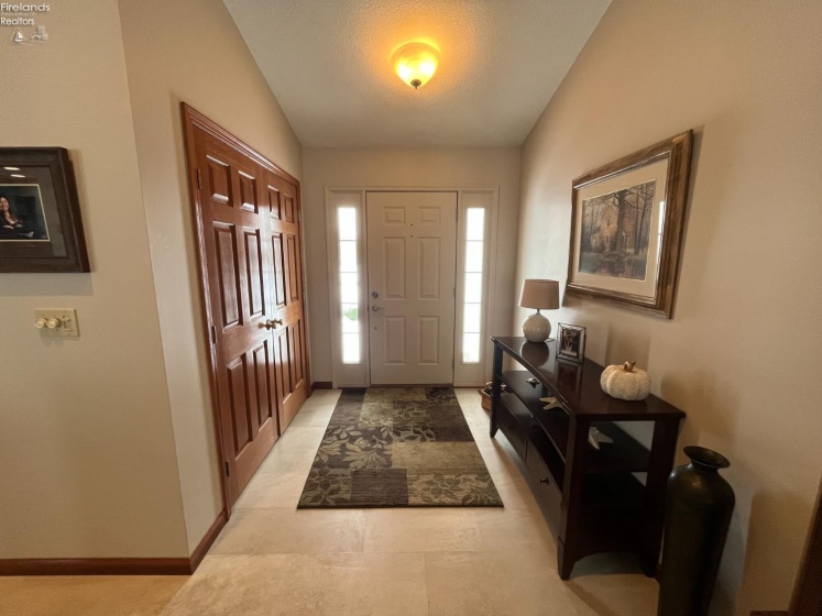 111 Parkview Place, Bellevue, 44811, 3 Bedrooms Bedrooms, ,2 BathroomsBathrooms,Residential,For Sale,Parkview,20254665