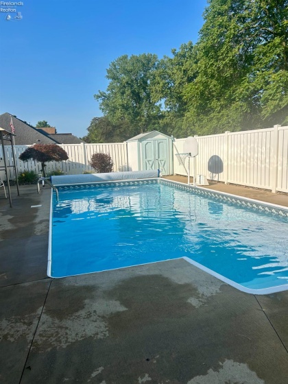 111 Parkview Place, Bellevue, 44811, 3 Bedrooms Bedrooms, ,2 BathroomsBathrooms,Residential,For Sale,Parkview,20254665