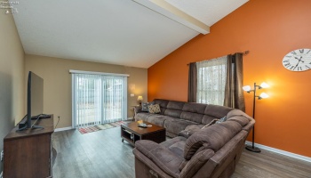 6522 Miller Drive, North Ridgeville, 44039, 3 Bedrooms Bedrooms, ,2 BathroomsBathrooms,Residential,For Sale,Miller,20254550 6522 Miller Drive, North Ridgeville, 44039, 3 Bedrooms Bedrooms, ,2 BathroomsBathrooms,Residential,For Sale,Miller,20254550