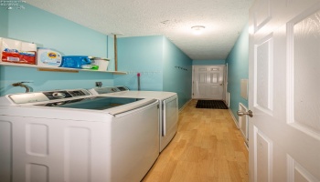 6522 Miller Drive, North Ridgeville, 44039, 3 Bedrooms Bedrooms, ,2 BathroomsBathrooms,Residential,For Sale,Miller,20254550 6522 Miller Drive, North Ridgeville, 44039, 3 Bedrooms Bedrooms, ,2 BathroomsBathrooms,Residential,For Sale,Miller,20254550