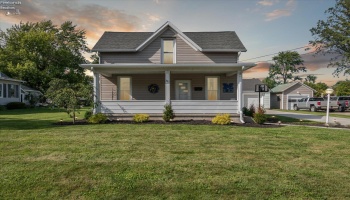 328 E Water, Oak Harbor, 43449, 3 Bedrooms Bedrooms, ,2 BathroomsBathrooms,Residential,For Sale,E Water,20253425